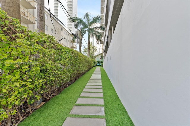 455 NE 25th St Unit 509, Miami, FL 33137 - view of yard