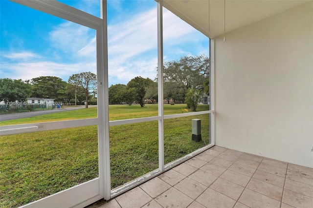 view of unfurnished sunroom