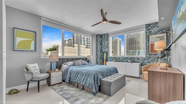 bedroom with ceiling fan