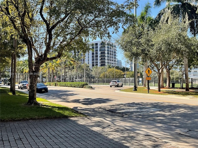 201 178th Dr Unit 309, Sunny Isles Beach, FL 33160 - view of property's community with fence
