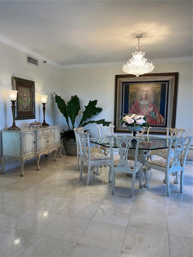 dining room with crown molding and a notable chandelier