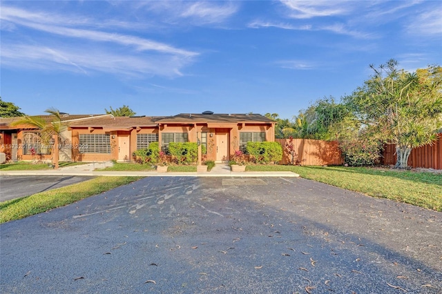 view of front of home