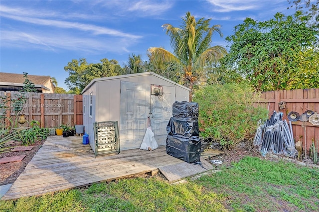 view of outbuilding