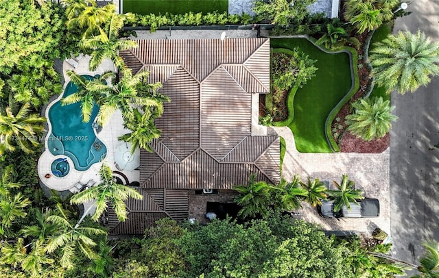 birds eye view of property