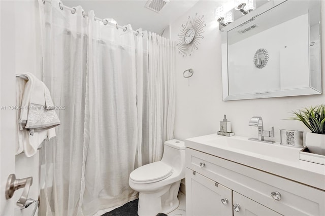 bathroom with vanity, a shower with shower curtain, toilet, and visible vents