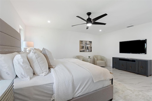 bedroom with ceiling fan