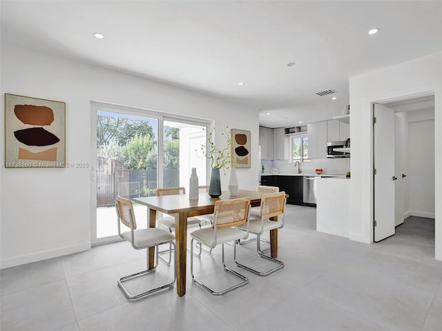 dining area with sink