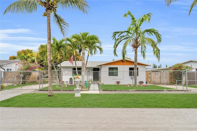 view of front of house with a front yard