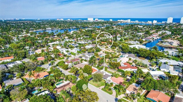 bird's eye view with a water view