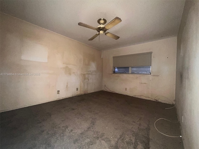 spare room featuring ceiling fan