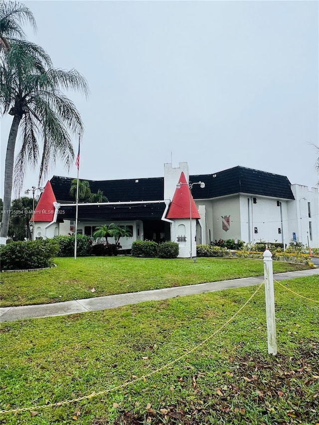 view of building exterior