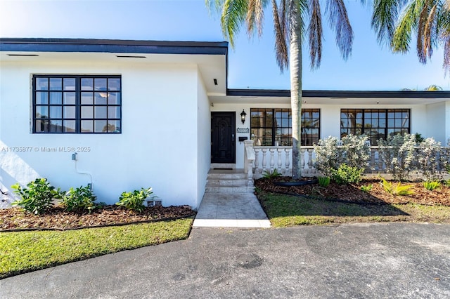 view of front of property