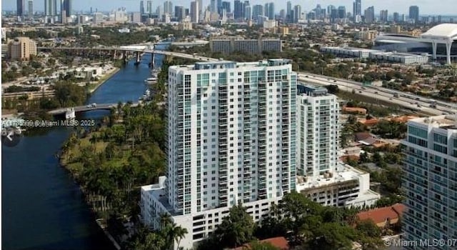 bird's eye view with a water view