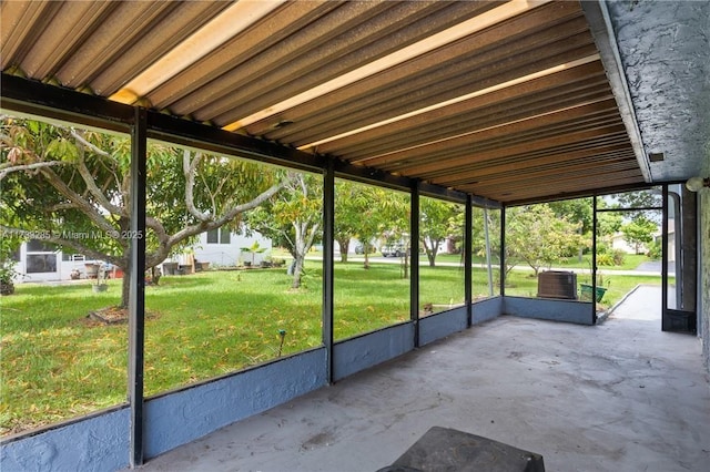 view of unfurnished sunroom