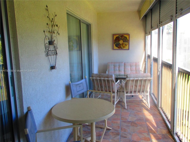 view of sunroom / solarium