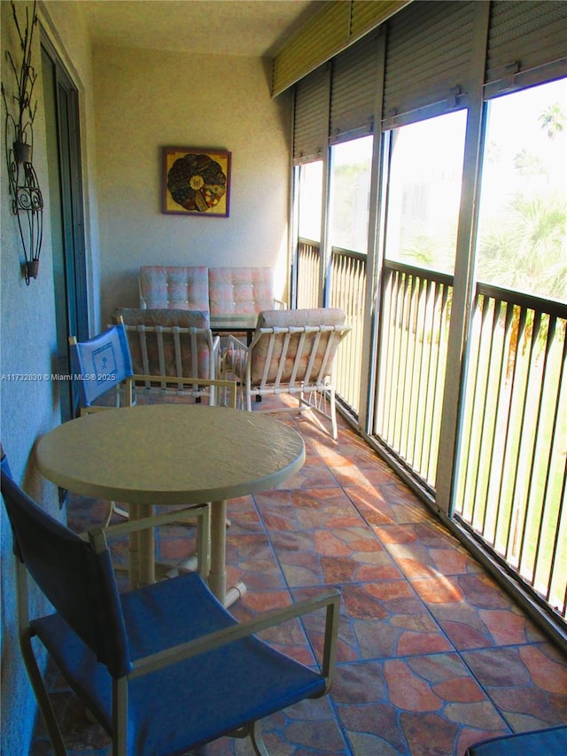 view of sunroom / solarium