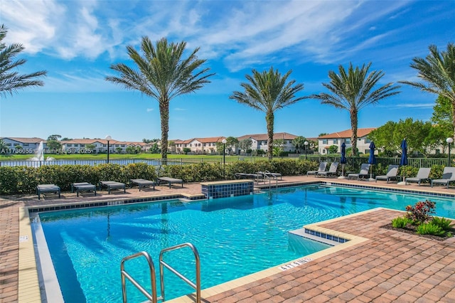 view of swimming pool