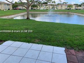 view of yard featuring a water view