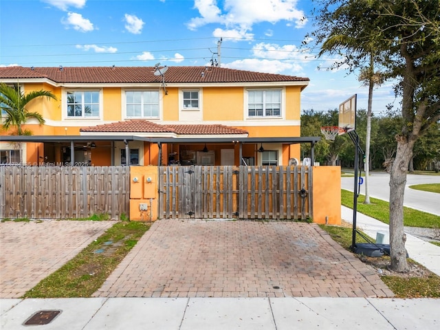 view of front of house