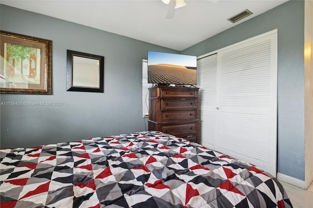 unfurnished bedroom with ceiling fan