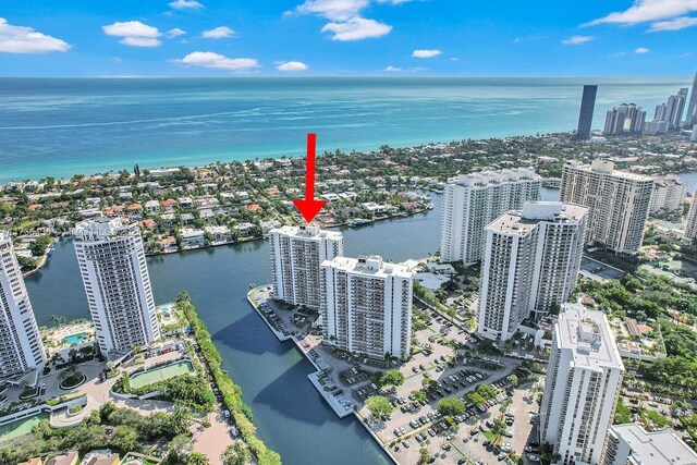 20515 E Country Club Dr Unit 1042, Aventura, FL 33180 - photo 2