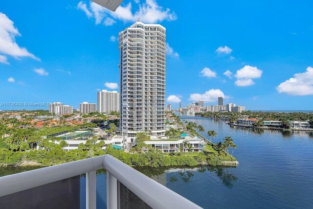 20515 E Country Club Dr Unit 1042, Aventura, FL 33180 - photo 21