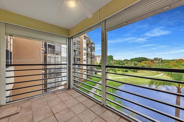 balcony with ceiling fan