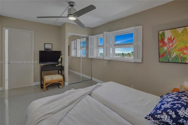 bedroom featuring ceiling fan