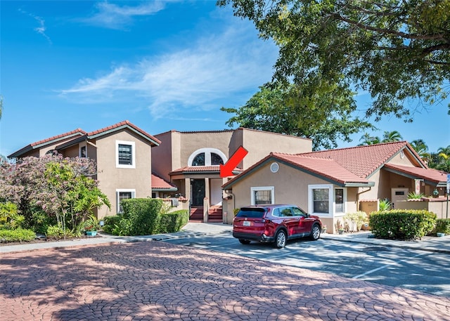 view of front of house