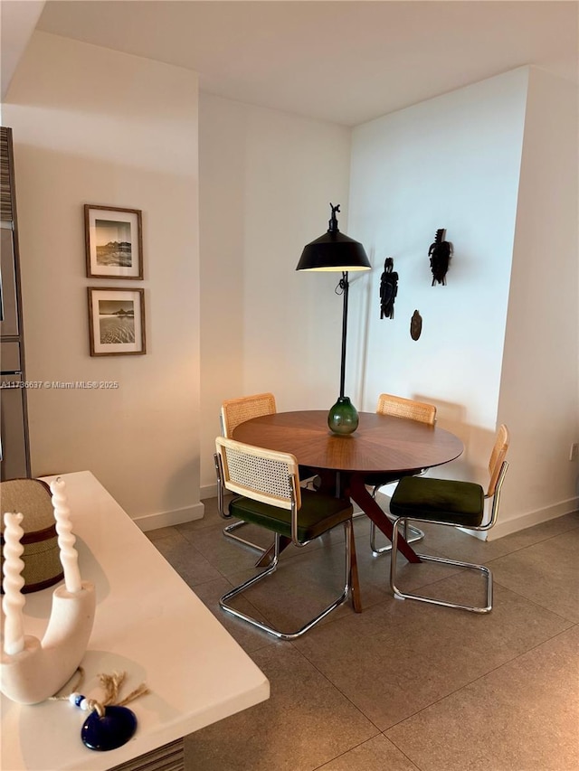 460 NE 28th St Unit 2503, Miami, FL 33137 - dining space with baseboards