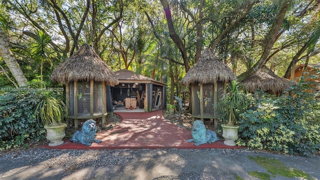 view of patio / terrace with an outdoor structure