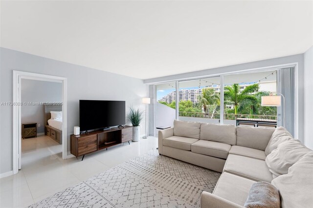 155 Ocean Lane Dr Unit 407, Key Biscayne, FL 33149 - living room featuring baseboards
