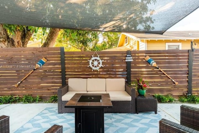 view of patio / terrace featuring an outdoor hangout area