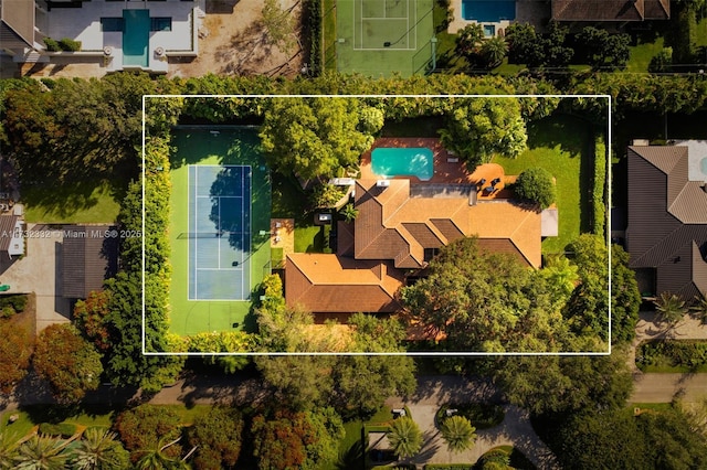 birds eye view of property