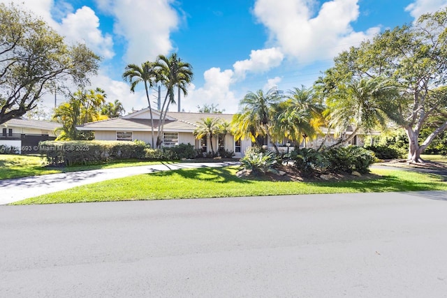7420 SW 145th Ter, Palmetto Bay, FL 33158 - view of front of property featuring a front lawn