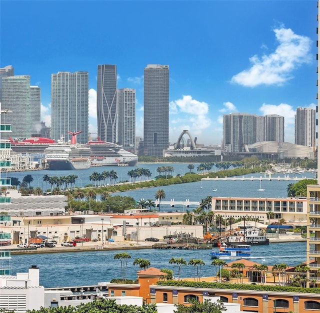 50 S Pointe Dr Unit 1704, Miami Beach, FL 33139 - view of city skyline featuring a large body of water