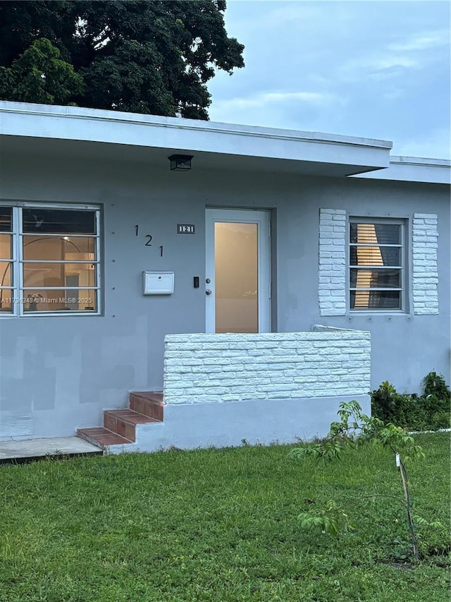 121 W 42nd St, Hialeah, FL 33012 - photo 2