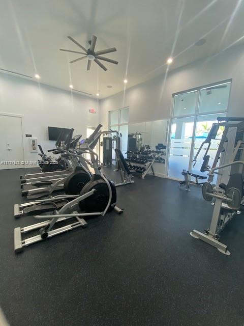 gym with ceiling fan