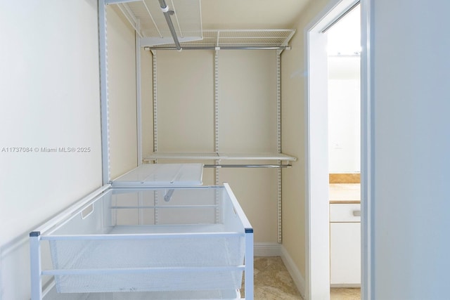 view of spacious closet