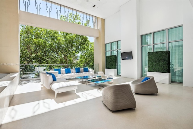 interior space featuring an outdoor living space