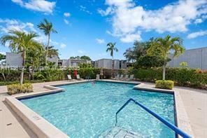 6619 Burning Wood Dr Unit 274, Boca Raton, FL 33433 - view of community pool