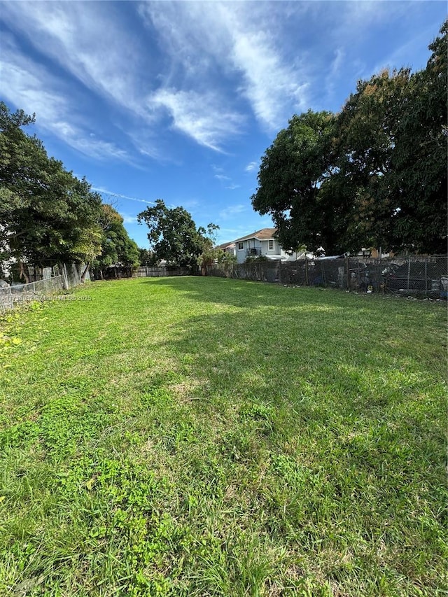 209 NW 17th Pl, Miami FL, 33125 land for sale