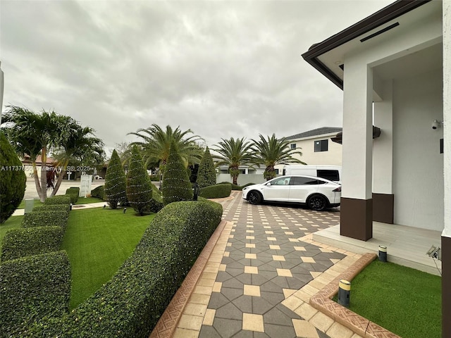 10290 SW 7th Ter, Sweetwater, FL 33174 - exterior space