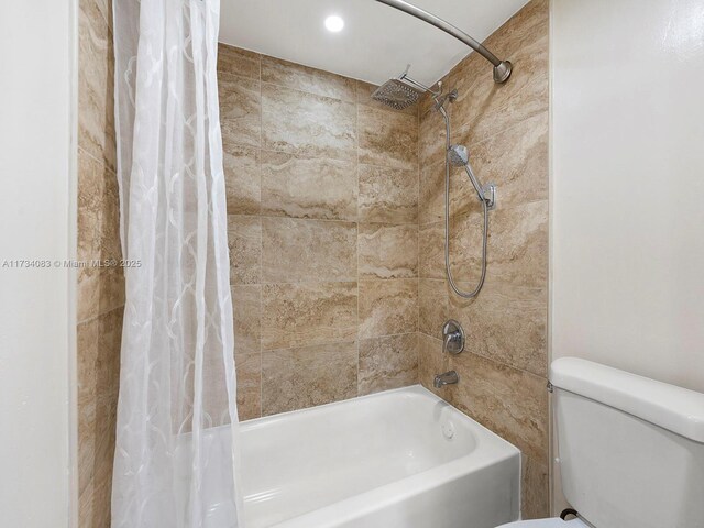 spacious closet with light tile patterned flooring