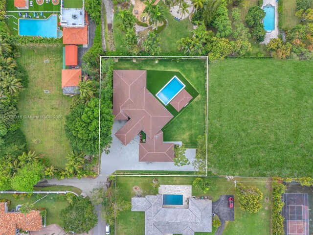 birds eye view of property