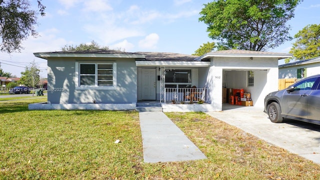 bungalow featuring a front yard and covered porch