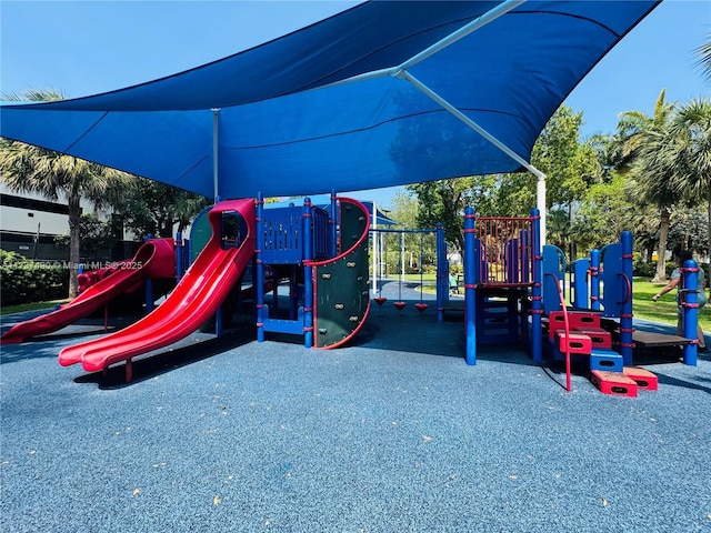 1251 Kane Concourse, Bay Harbor Islands, FL 33154 - view of community play area