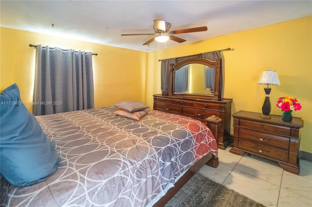 bedroom with ceiling fan