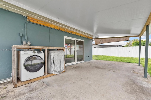 exterior space featuring washer / dryer