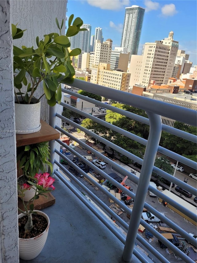 balcony featuring a city view